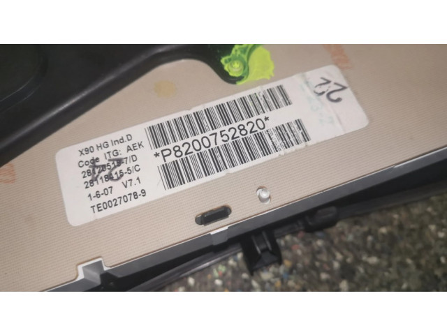 Přístrojová deska Dacia Logan I 2009 8200752820