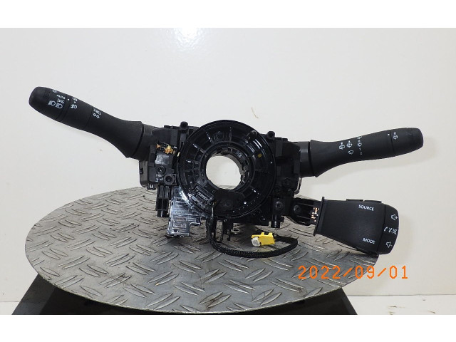 Панель приборов 255678207R Dacia Duster II