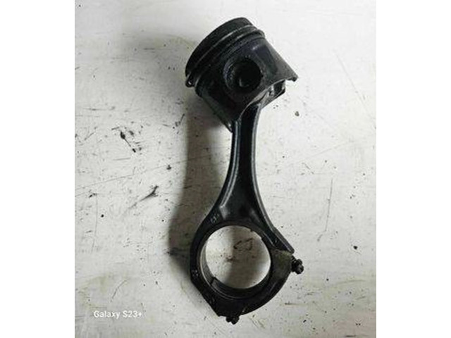 Píst 8340E Mercedes-Benz E W211