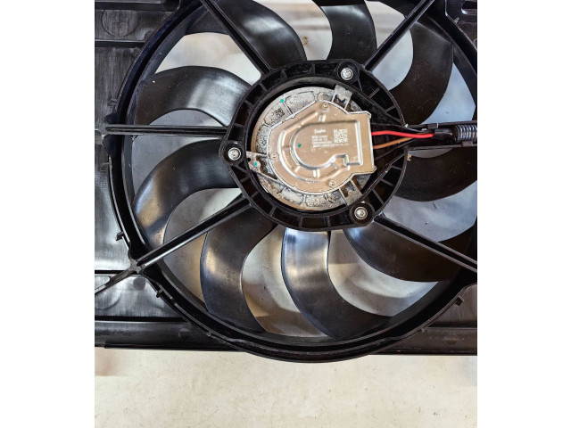 Вентилятор радиатора Tesla Model 3