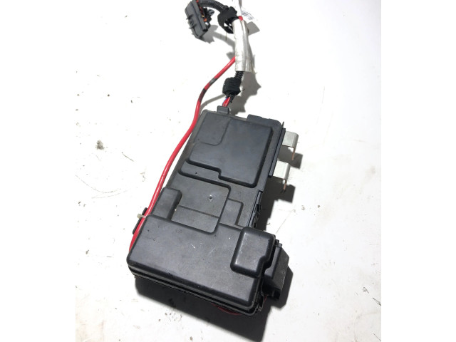 Блок предохранителей  31337183, K067R   Volvo S60    