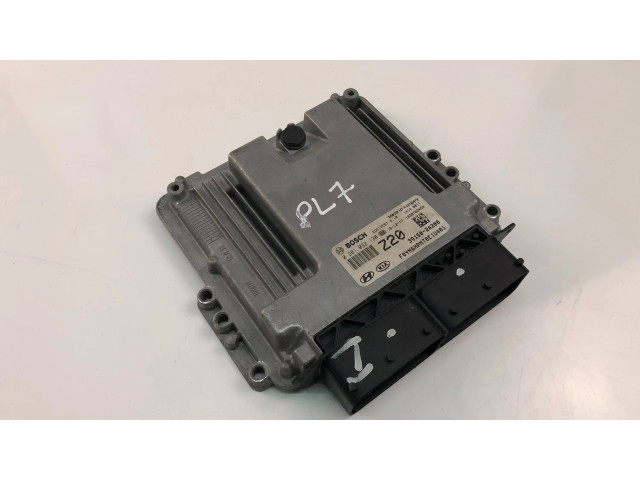 Řídící jednotka 391502A200 KIA Venga 2013