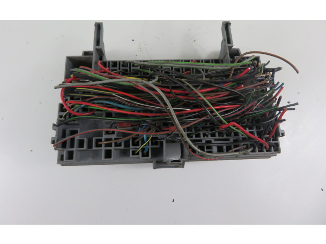 Pojistková skříňka Opel Astra F 1995