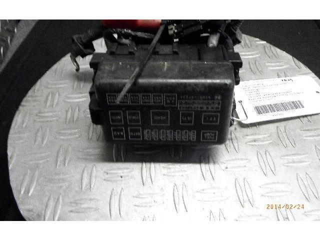 Блок предохранителей 8266197223   Daihatsu Cuore    