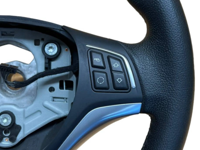 Volant BMW X1 E84 2012 6853131, 9123288