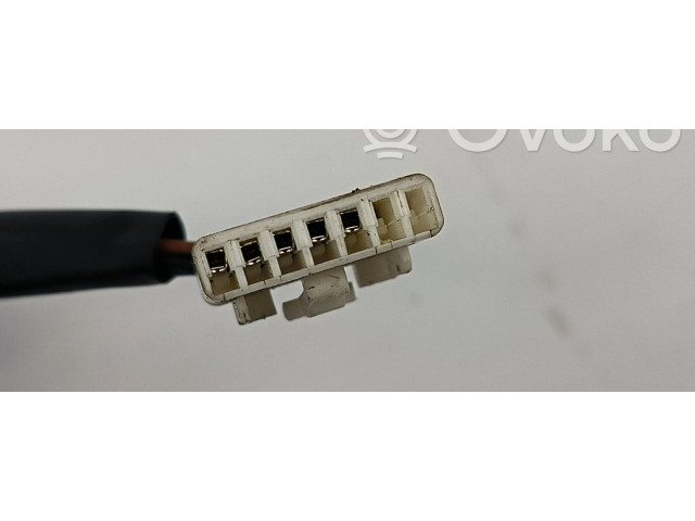 Зеркало электрическое        Lancia Lybra   -  года   