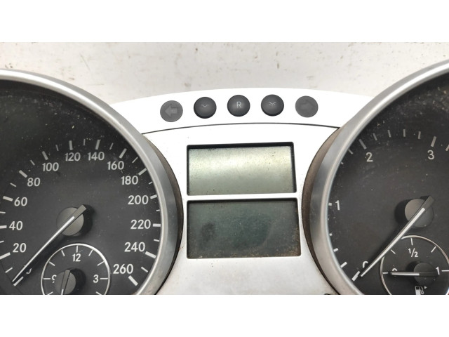 Панель приборов A2515404111, A2514420321 Mercedes-Benz R W251