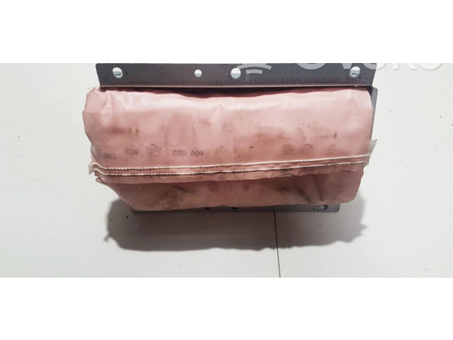 Подушка безопасности пассажира 8686592, 7041480072   Volvo XC90