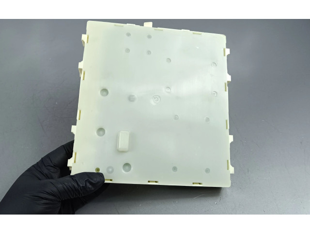 Блок комфорта 32320214AA Polestar 2