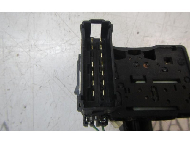 Ручка стеклоочистителей Renault Twingo II