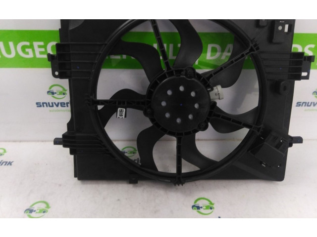 Комплект вентиляторов 214815462R, 214815462R Renault Clio V