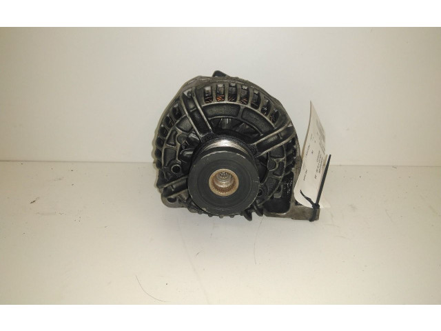 Генератор 8111001   Volvo V70      