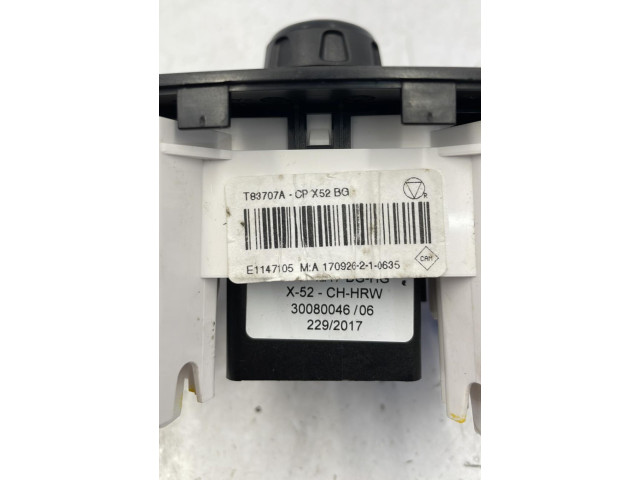 Блок управления климат-контролем 275106105R   Dacia Sandero