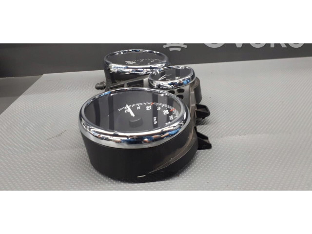 Přístrojová deska Peugeot 206+ 2013 9666637080