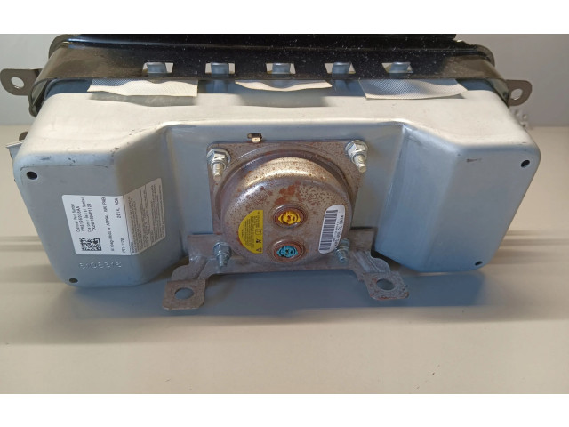 Подушка безопасности пассажира P68195938AA   Jeep Grand Cherokee