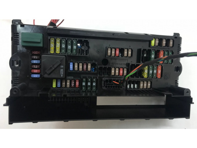 Блок предохранителей 9259467, 925946701   BMW X3 F25    