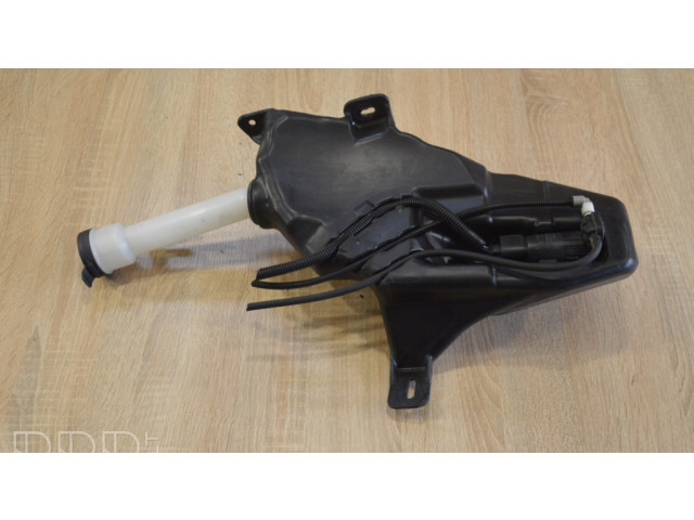 Бачок оконной жидкости