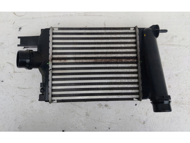 Интеркулер 144963014R Dacia Sandero