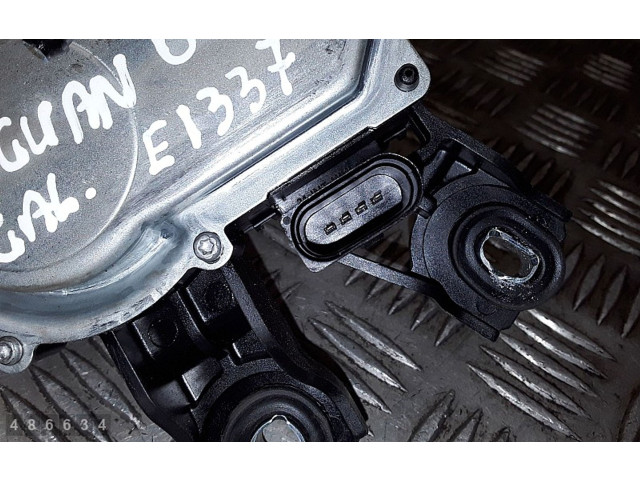 Моторчик дворников 5n0955711a    Volkswagen Tiguan