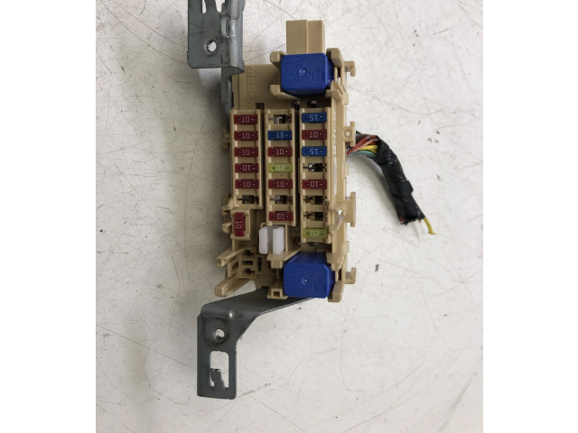 Pojistková skříňka Nssan Juke I F15 2014