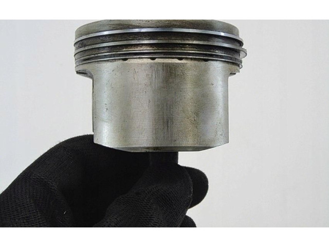 Píst B737   Fiat Punto (199)     