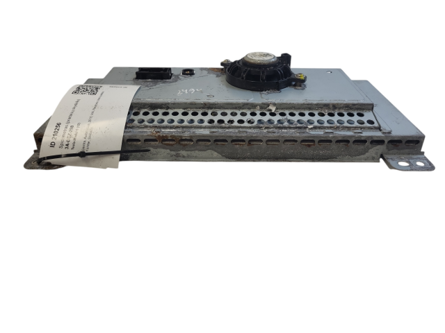 Панель приборов P144793400D   Tesla Model S       