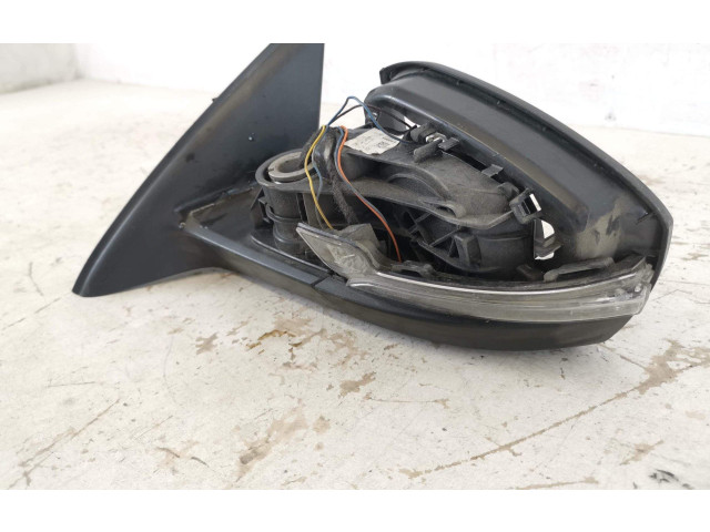 Зеркало электрическое Skoda Octavia Mk3 (5E) 2013 - 2019 года