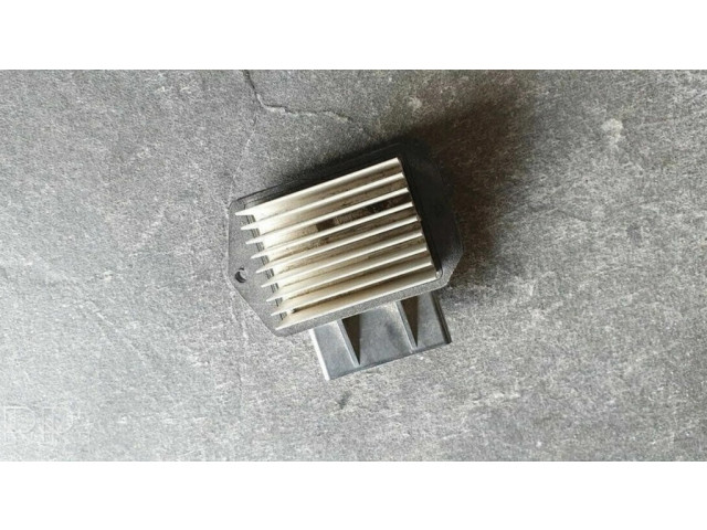 Реостат вентилятора печки