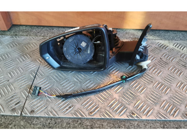 Зеркало электрическое Audi A1 2010 - 2018 года