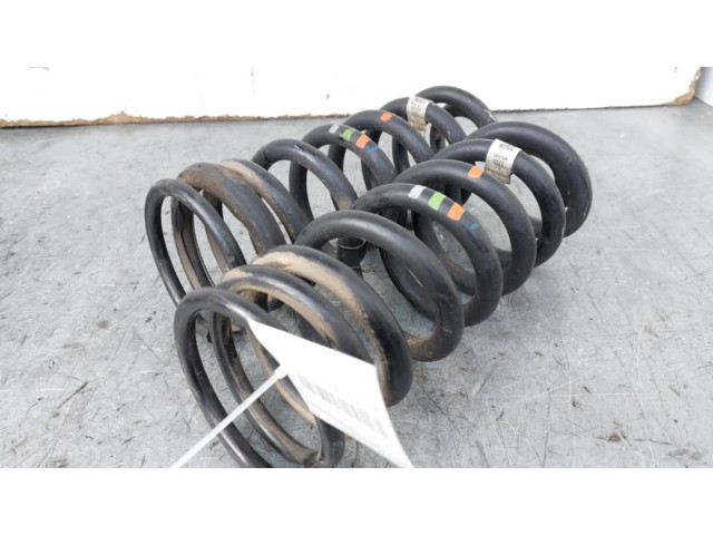 Задний амортизатор с пружиной