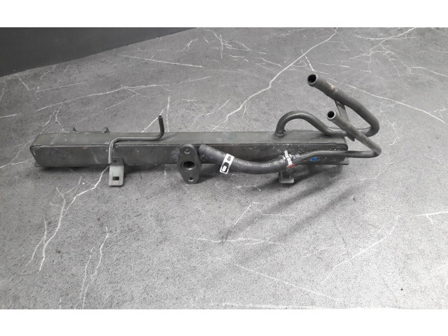 Vstřikovací lišta Suzuki Liana