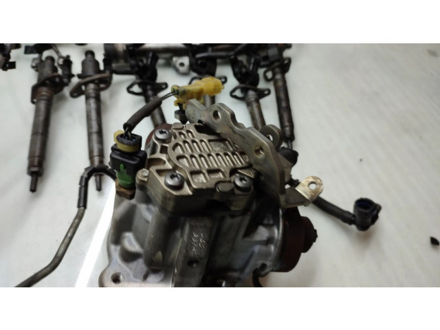 Vstřikovač 0445010614, 9X2Q9B395CA Land Rover Range Rover Sport L320 pro naftový motor 3.0