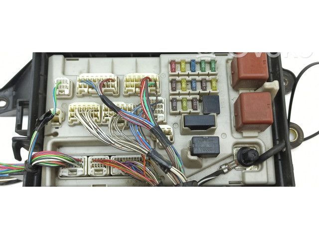   Pojistková skříňka 0J210299   Lexus LS 430 2003