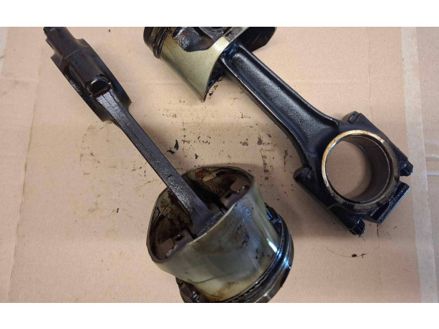 Поршень с шатуном NBB1611AA Jaguar XJ X308