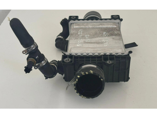Интеркулер GC874002, 55284529 Alfa Romeo Stelvio