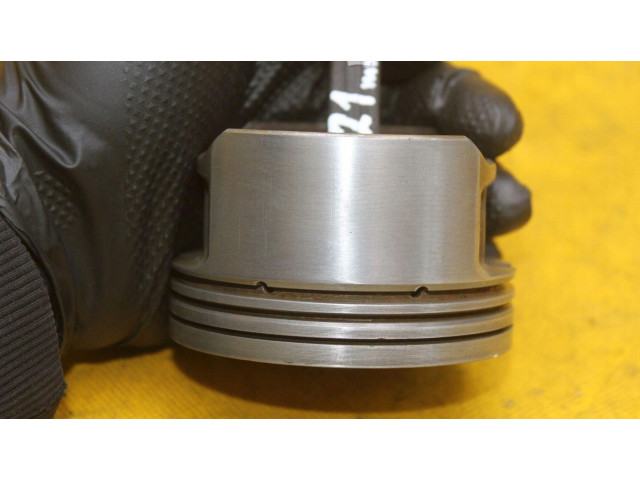 Поршень с шатуном 83L38 Volvo S70 V70 V70 XC