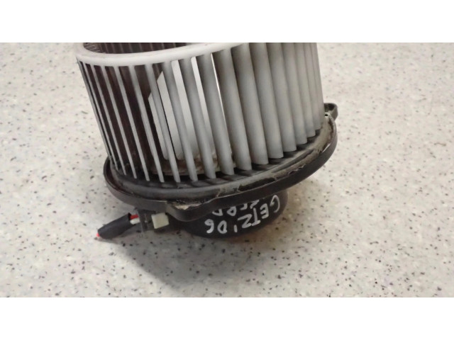 Вентилятор печки Hyundai Getz