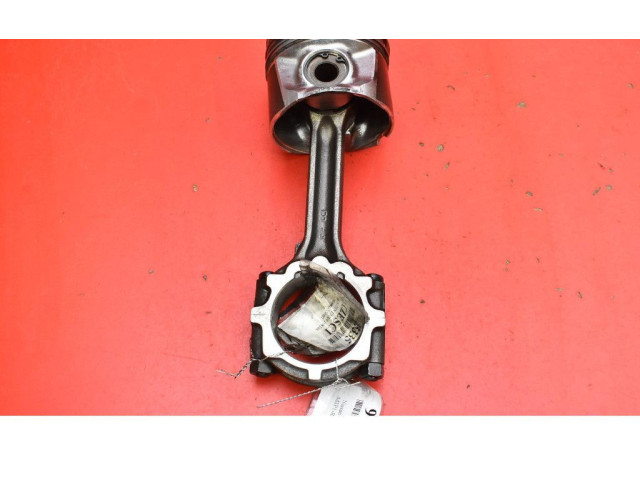  Поршень  86L77, 86L77  Nissan X-Trail T30  