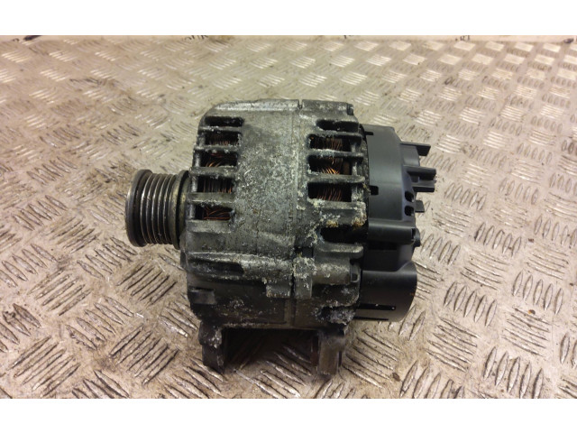 Генератор 03G903016F Audi Q5 SQ5