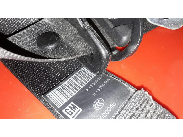 Передний ремень безопасности