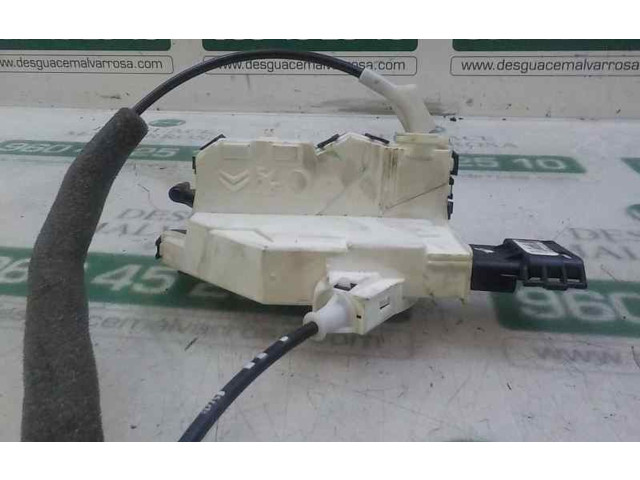 Zámek zadních dveří Citroen Berlingo 2011