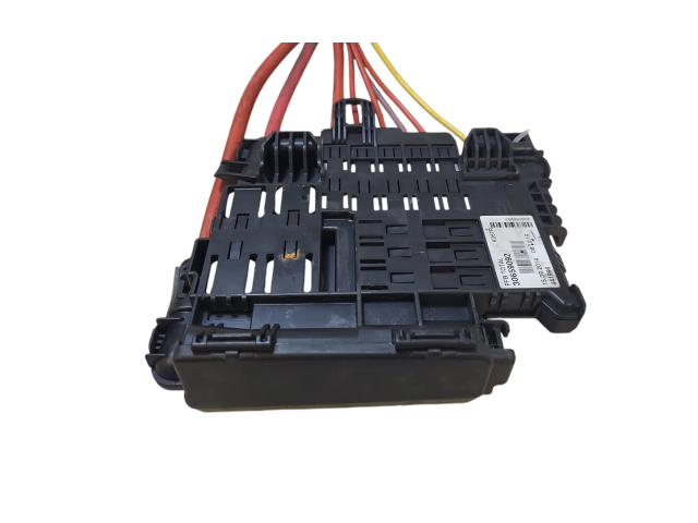 Pojistková skříňka 30659092 Volvo XC60 2015