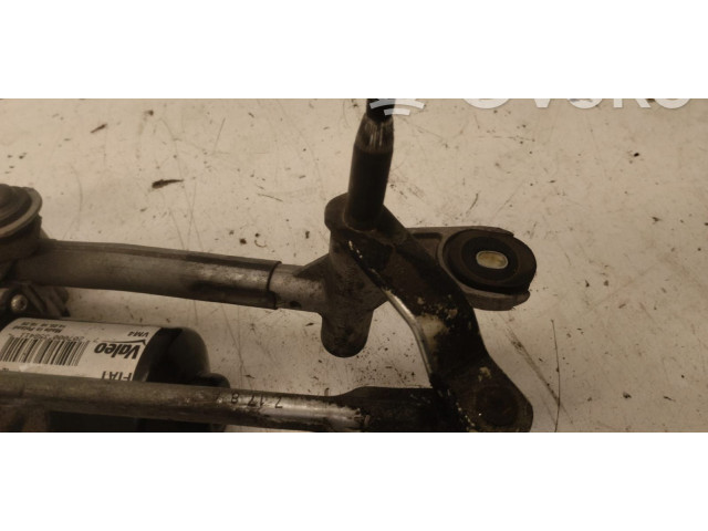 Моторчик дворников     Fiat 500L