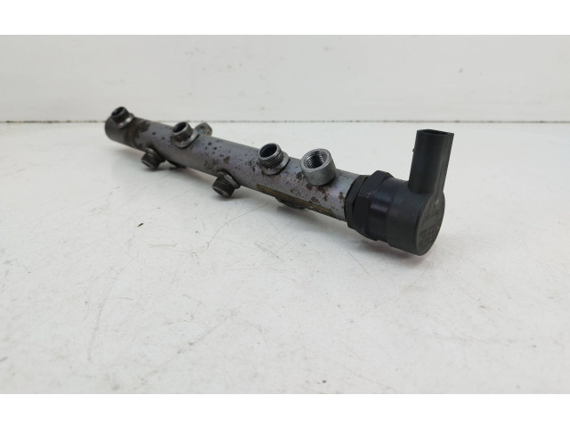 Vstřikovací lišta 059130090AB, 057130764C Audi Q7 4L