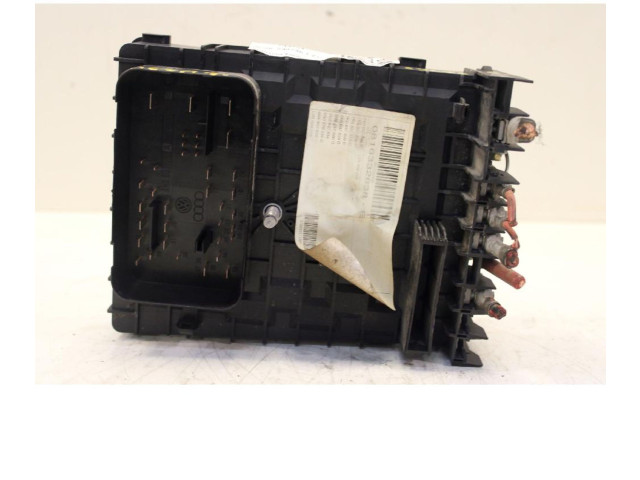   Pojistková skříňka 01718130, 017181281   Volkswagen Tiguan 2008