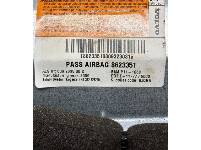 Подушка безопасности пассажира 609263500D, 8623351   Volvo C30