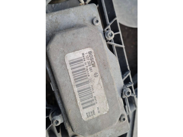 Вентилятор радиатора 30680547, 30680512 Volvo S80