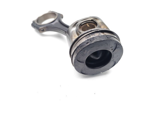 Píst OM640.940, 640.940   Mercedes-Benz A W169    OM640.940 