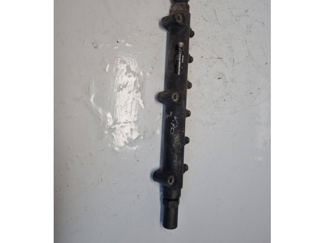 Магистральная трубка топлива 8658252, 001240 Volvo V70