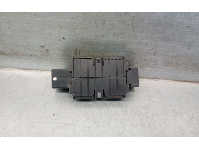 Pojistková skříňka A1405420019, A1405420019 Mercede-Benz S W126 1992